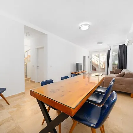 Villa Cennetkoy Kalkan Sleeps 12 *