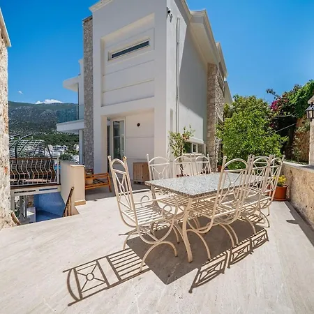 Villa Cennetkoy Kalkan Sleeps 12 Kaş