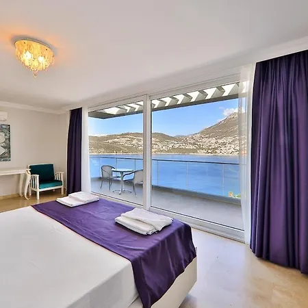 Cennetkoy Kalkan Sleeps 12 Villa Kaş