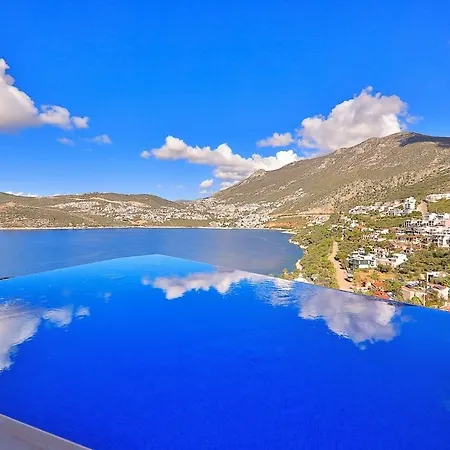 Villa Tuna Kalkan Sleeps 14 Kas
