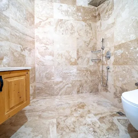 Villa Cennetkoy Kalkan Sleeps 12 Kaş