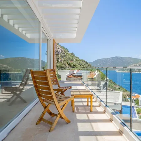 Villa Tuna Kalkan Sleeps 14 Villa *