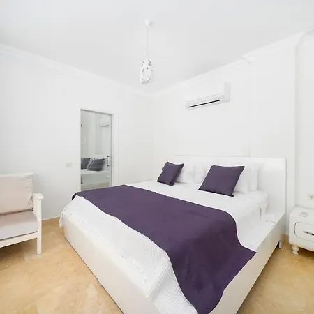 Villa Tuna Kalkan Sleeps 14 Villa
