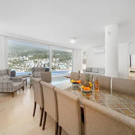 Villa Tuna Kalkan Sleeps 14