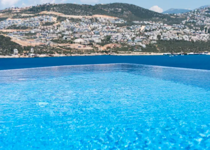 Cennetkoy Kalkan Sleeps 12 Villa Kas