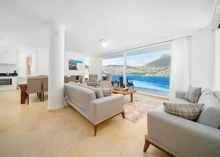 Villa Cennetkoy Kalkan Sleeps 12
